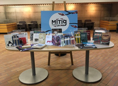 Kiosque de Mitig à la bibliothèque